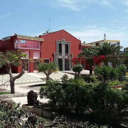 2-6 * Playa del Inglés