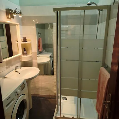 2-6 * Playa del Ingles (Gran Canaria)